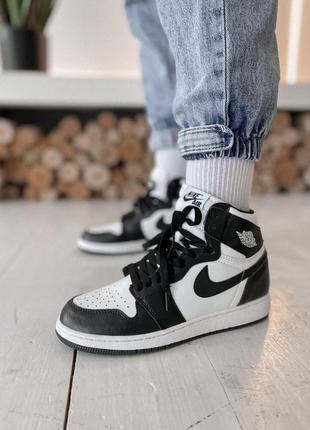 Жіночі чорно-білі шкіряні кросівки nike air jordan 1 🆕 високі джордани