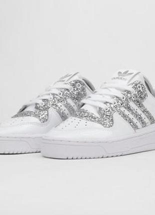 Кросівки adidas originals rivalry low w "chic sparkle" pack fv43293 фото