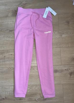 Брендовые штаны  оригинал calvin klein розовые  джоггеры3 фото