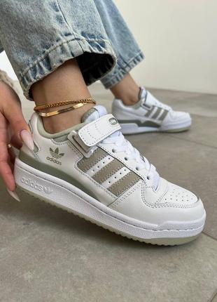 Женские кроссовки adidas originals forum 84 low