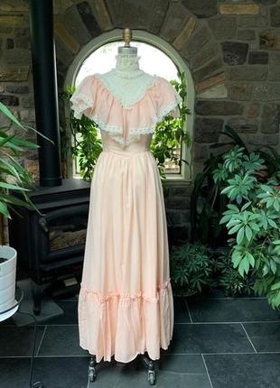 Винтажное персиковое платье дружки подружки невесты
