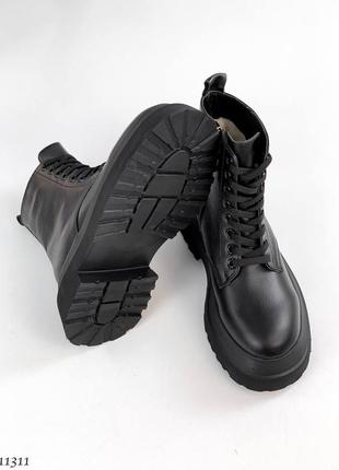 Новинка 💞зимние массивные полномерные кожаные ботинки берцы с мехом натуральная кожа зима теплые и удобные ботиночки чёрные на высокой подошве7 фото