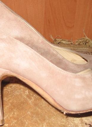 Бежеві босоніжки замша unisa р36