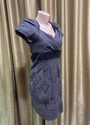 Красивое бандажное платье sassofono тёмно-коричневого цвета, размер m4 фото