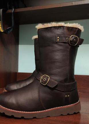 Ugg / waterproof / уггі /  черевики / ботинки / 37