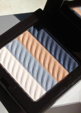 Тіні 4 відтінку laura merier