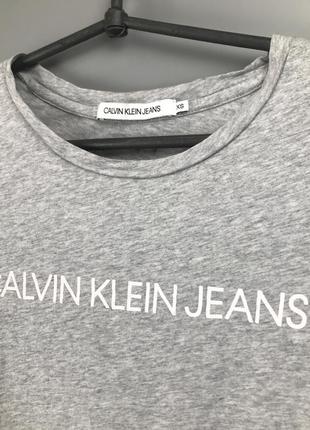 Стильна футболка від calvin klein jeans3 фото