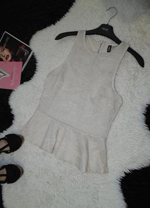 Блузочка мереживна з баскою