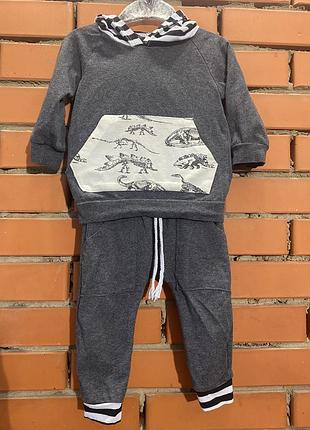 Спортивний, домашній костюм 90 см ( 1,5 -2 р).