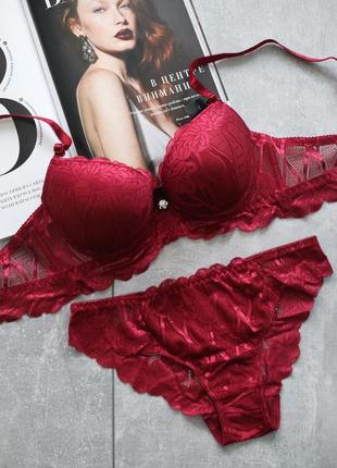 Комплект нижнего белья  70 в; 80в