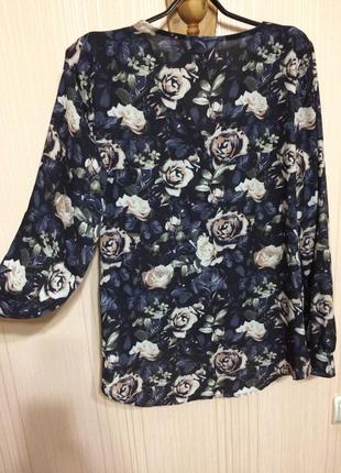 Шифоновая  блуза в цветочный принт4 фото