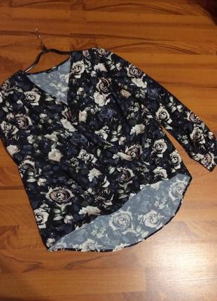 Шифоновая  блуза в цветочный принт5 фото