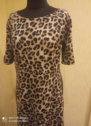 Сукня в леопардовий принт