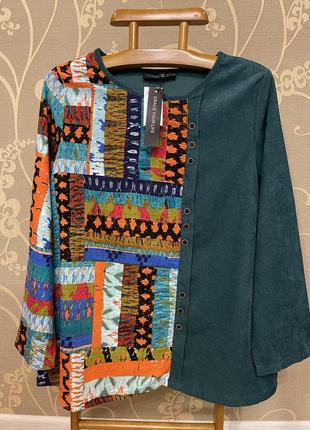 Очень красивая и стильная брендовая кофточка.