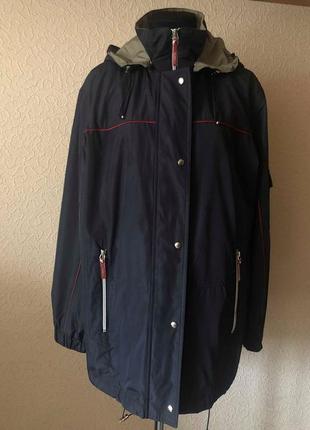 Демісезонна куртка -вітровка maria reich