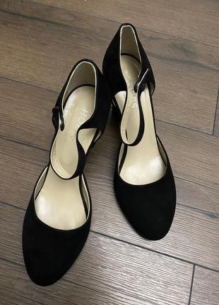 Элегантные черные туфли босоножки4 фото