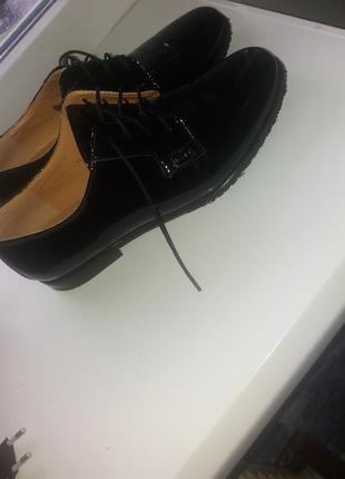 Кожані лакові ботінки