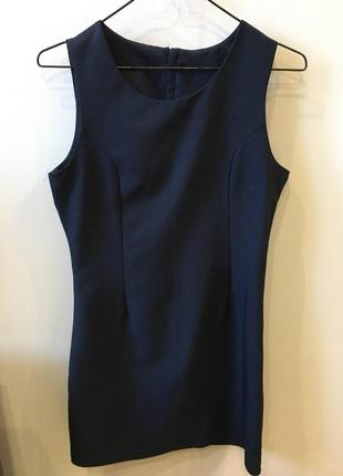 Темно-синє плаття (сукня)