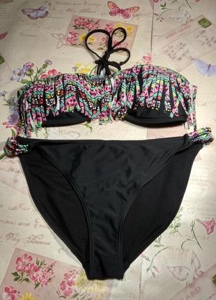 Симпатичний купальник розмір l