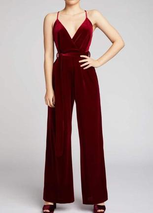 Комбинезон велюровый ,в новом состоянии