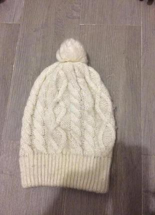 Шапка в`язана new look