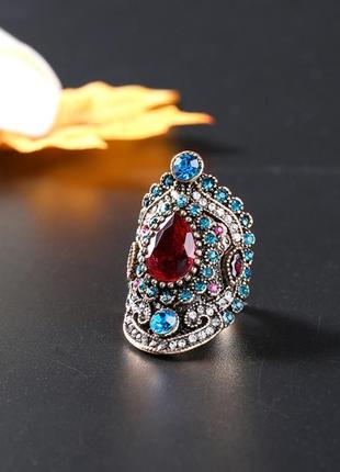 Невероятно красивое кольцо из цветного хрусталя со стразами размер 10