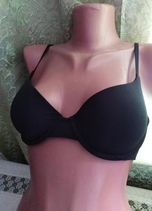 Бюстгальтер