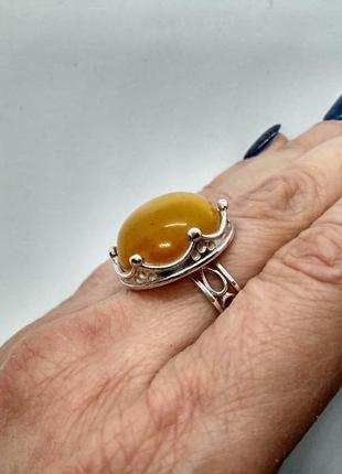 Серебряное кольцо с натуральным янтарем7 фото