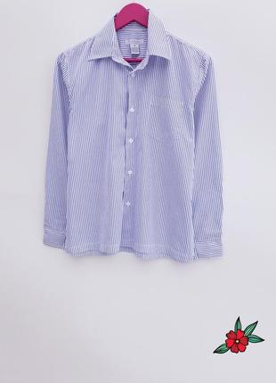 Качественная рубашка в полоску в мужском стиле
