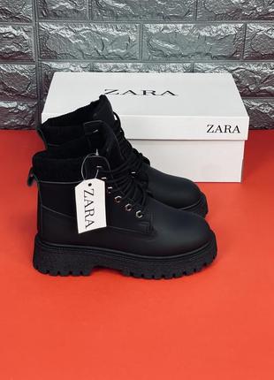 Зимние ботинки на меху zara