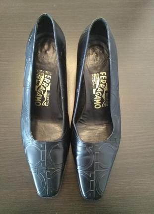 Туфли salvatore ferragamo