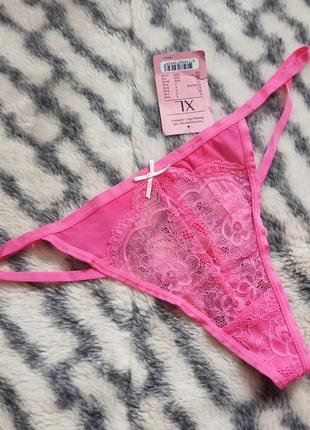 Яскраві мереживні стрінги hunkemoller