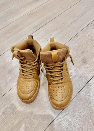 Nike ботинки