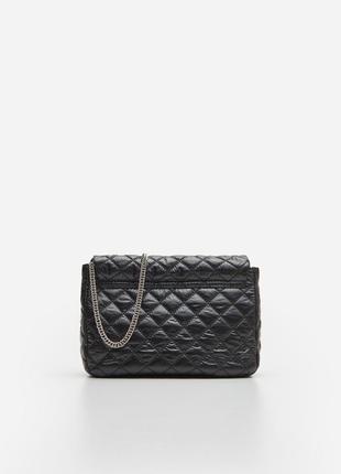 Стеганая сумка на цепочке