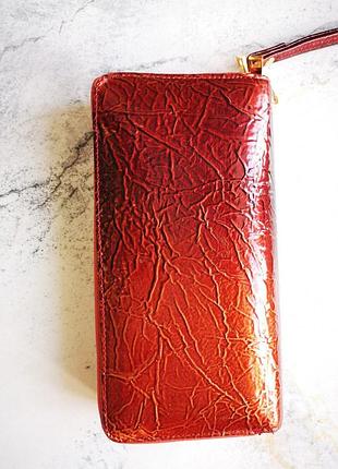 Гаманець жіночий на 2 замках довгий червоний замінник.
