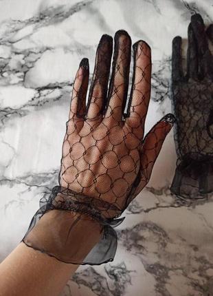 Романтичні рукавички. жіночі мереживні рукавички.