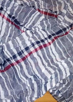 Тоненький смугастий шарф