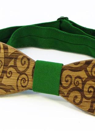 Дерев'яна метелик з візерунком гравіюванням в асортименті