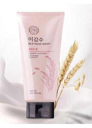 Пінка для умивання, з рисовою водою і висівками the face shop rice water bright cleansing foam 300 м