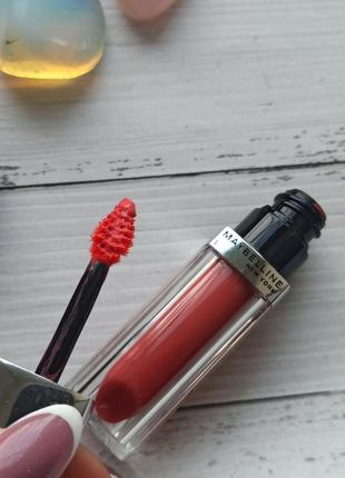 Maybelline сolor elixir колор еліксир - лаковий бальзам для губ3 фото