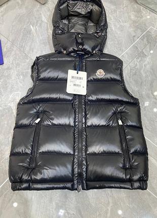 Жилетка moncler1 фото