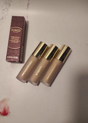 Зволожуючий рідкий консилер kiko precious rituals hydrating vegan concealer