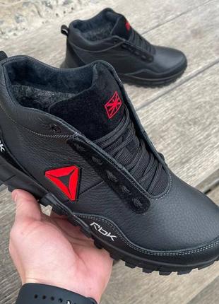 Ботинки reebok black rad черевики черные с красным теплые кожаные мех1 фото