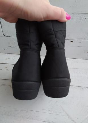 Зимние мембранные непромокаемые чоботи черевики  термо ботинки
39,5-40-40,5р5 фото