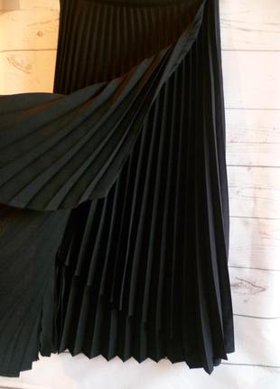Шикарная чёрная юбка гофрэ на запах f&f4 фото