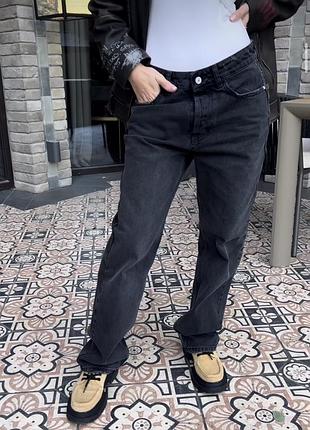 Джинсы на низкой посадке