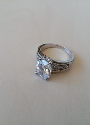 Кільце з камінням 5