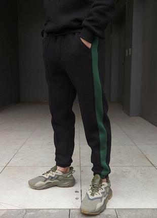 Чоловічий спортивний костюм зимовий із лампасами double теплий чорний із зеленим  ⁇  худі та штани на флісі2 фото