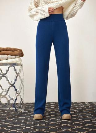 Трикотажные длинные синие женские брюки прямого фасона на резинке, синие 42/46,  48/521 фото