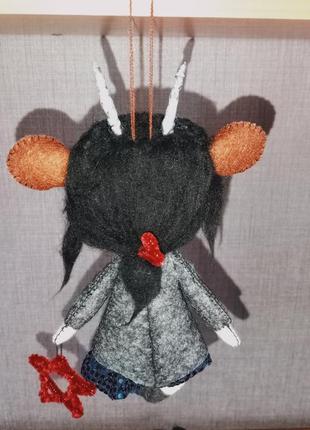 Лялька козлик-демон. іграшка із фетру